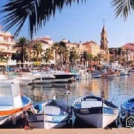 T2 Sur * Sanary-sur-Mer